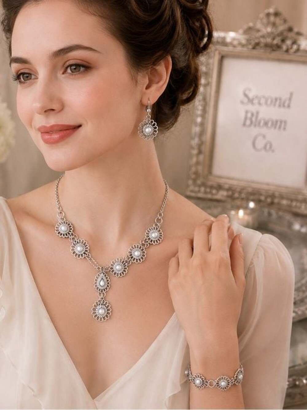 Vintage Silver Tone Faux Pearl Floral Necklace Bracelet & Earrings Jewelry Set